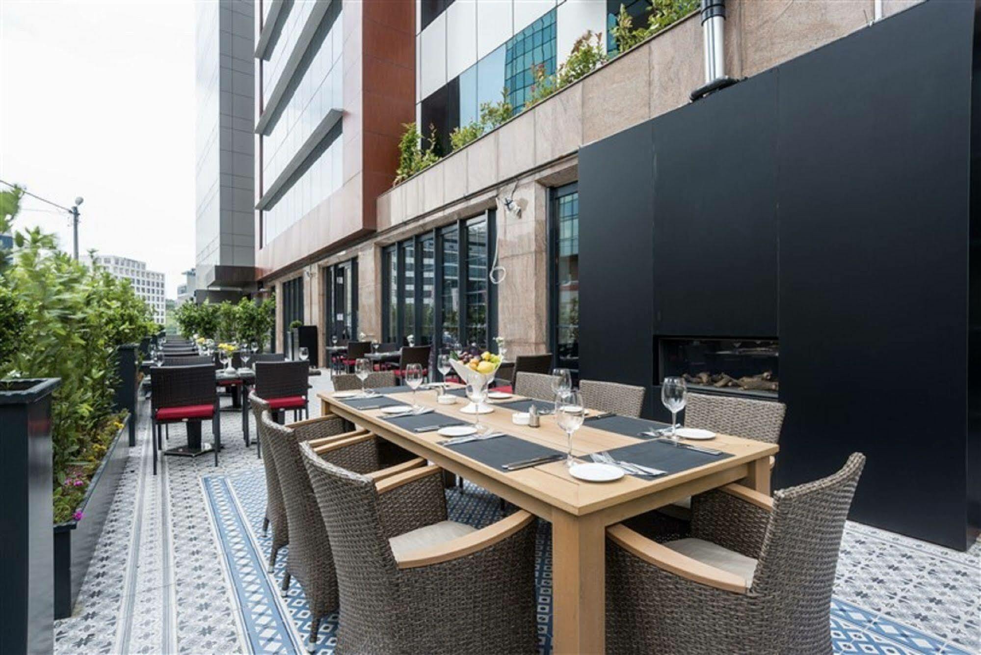 Bilek Hotel Kavacik Istambul Exterior foto